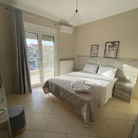 Sakis Apartment Nea Moudania