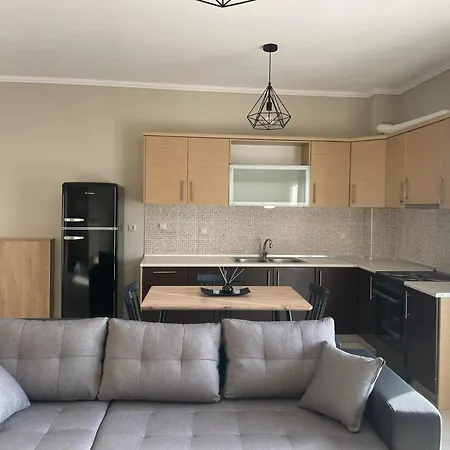 Sakis Apartment Nea Moudania